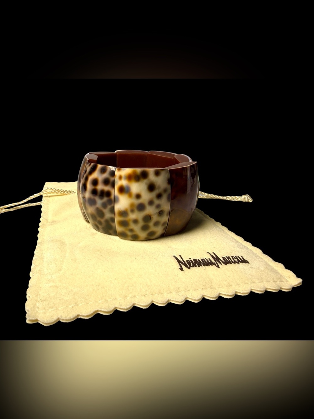 Miriam Haskell Tiger Cowry Shells Spotted Stretch Bracelet